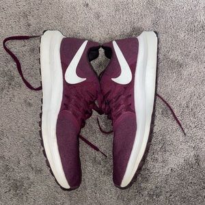 maroon nine run swift